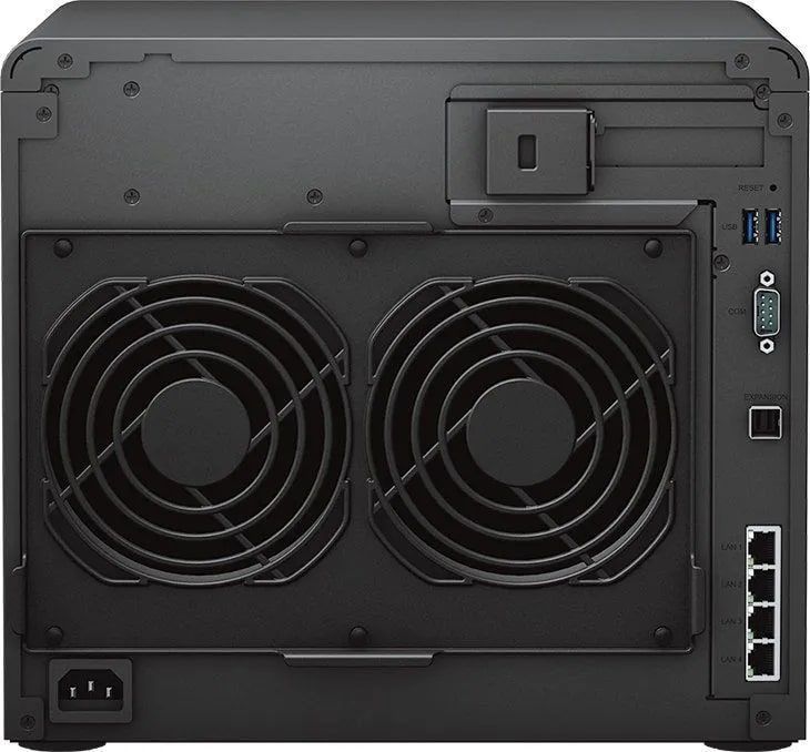 Сетевое хранилище Synology DS2422+, 12-bay, настольный 