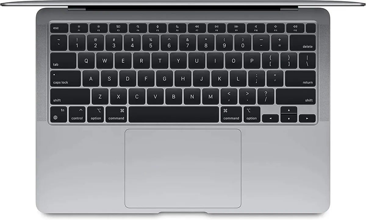 Ноутбук Apple MacBook Air A2337, 13.3", IPS, M1/ 8ГБ/256ГБ SSD/Mac OS, серый космос [mgn63pa/a]