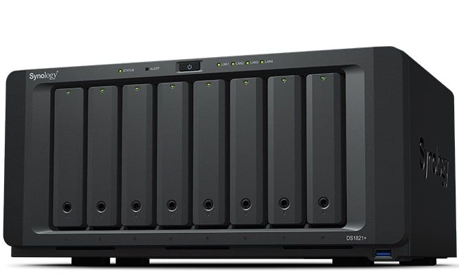 Сетевой накопитель Synology DS1821+, на 8 дисков, настольный