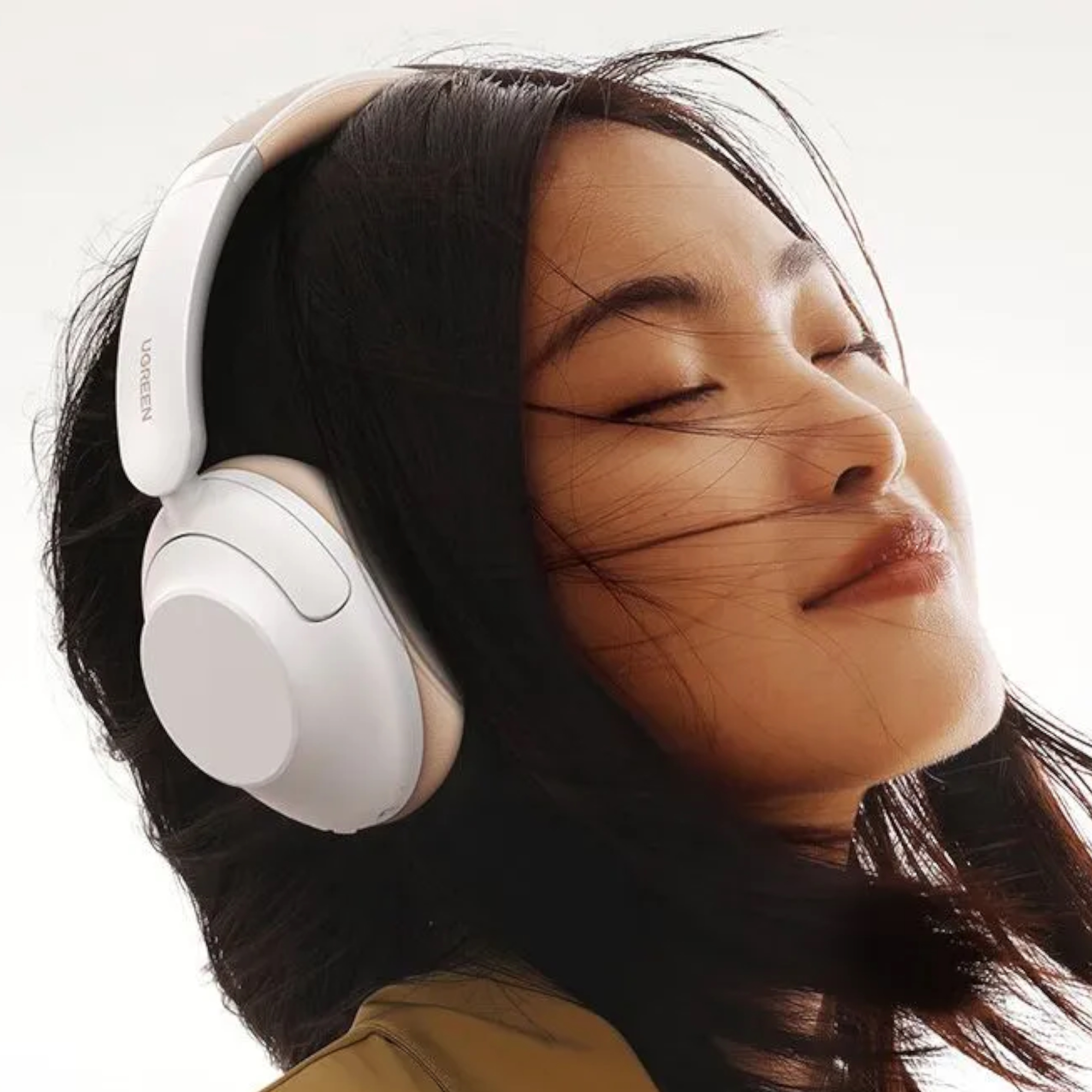 Наушники накладные беспроводные UGREEN HP202 HiTune Max5 Hybrid Active Noise-Cancelling, белые